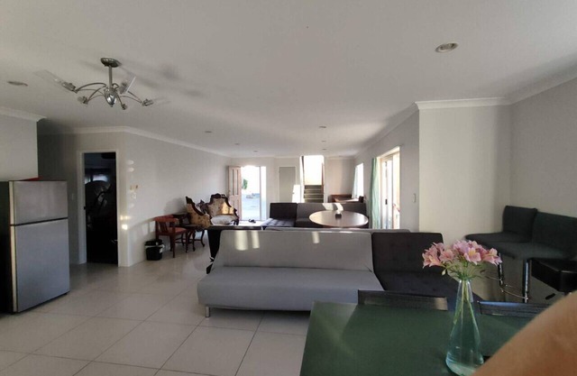 5 Bedroom House at 82A Richardson Road