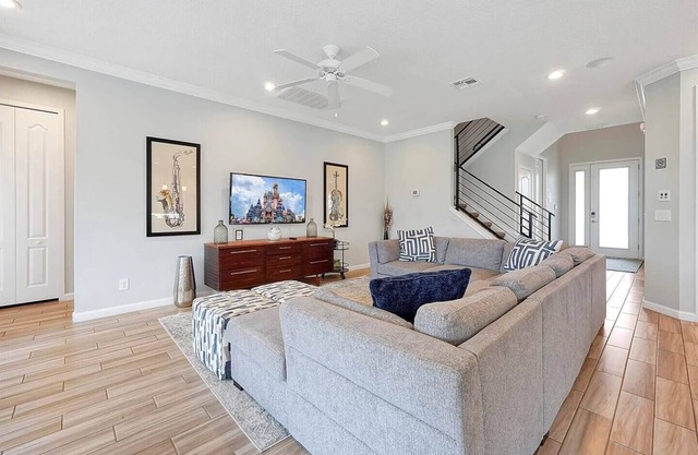 5 bedrooms Villa + Game Room, Minutes from Disney