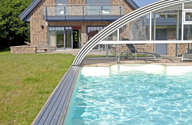 5* Luxury pool villa, very quiet location, free WLAN, heated pool, 3000 sqm