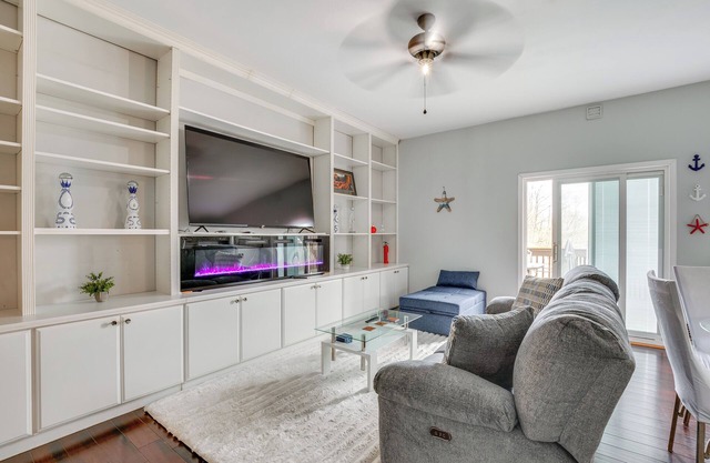 5 Mi to Rutgers University: New Jersey Guest Suite