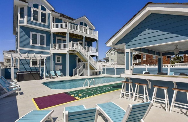 5552 - Tradewinds 1 by Resort Realty