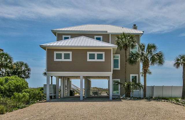 6 Bedrm/5.5 Baths/Gulf Front - 4 King Master