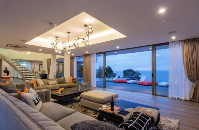 6 BEDROOMS FABULOUS LUXURY SEA & SUNSET VIEW POOL VILLA