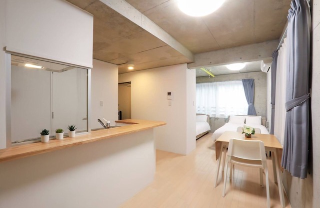 6 minutes walk from ShinOkachimachi station Akih - 201/Taito-ku Tokyo