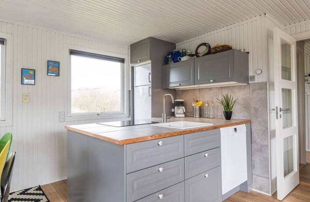 6 person holiday home in Fanø