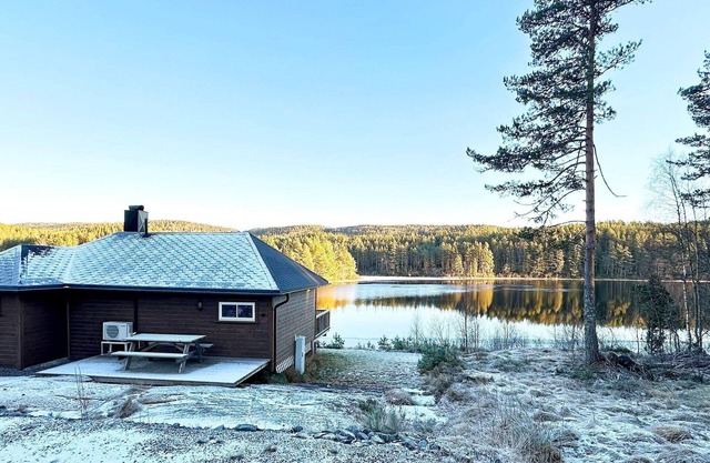6 person holiday home in Hornnes-By Traum
