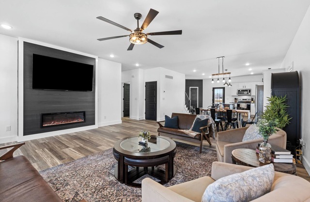 7 min to Wild Turkey and Four Roses - Sleeps 10 - Patio with Grill and View