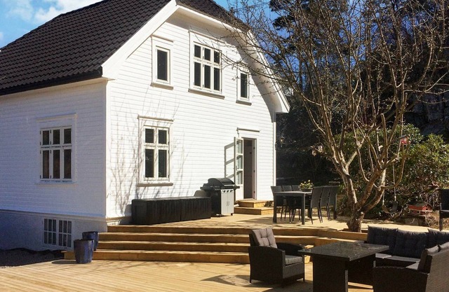 7 person holiday home in Høvåg