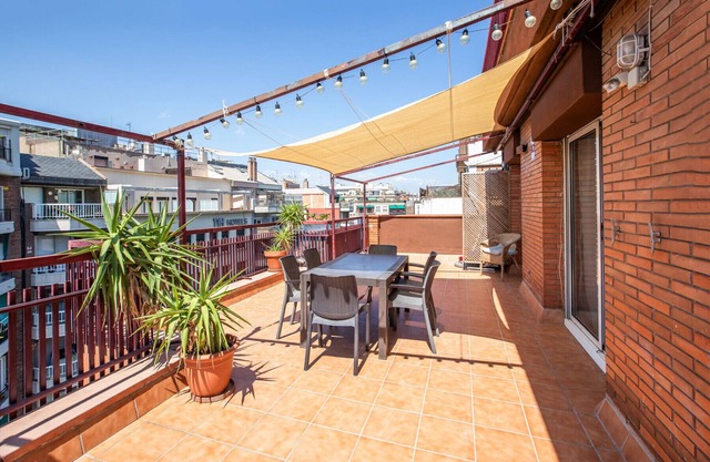 7CROM1130 - 2BD Eixample with a big terrace