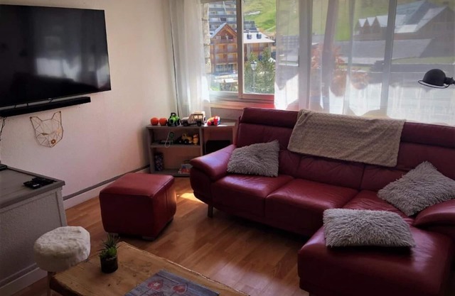 80 m2 apartment, sleeps 4/5, in the heart of La Mongie resort