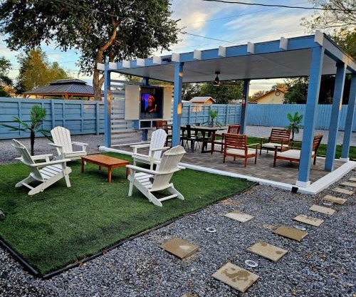 A charming villa with a spectacular pergola and patio