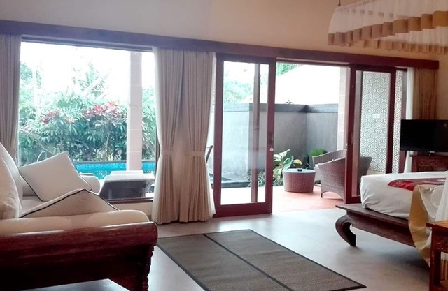 A charming villa with private pool