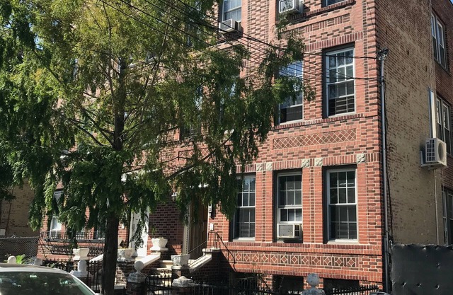 A charming yet modern apartment 45 minutes to Manhattan. Corp/Long-term welcome