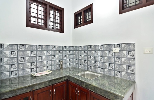 A COMPLETE STUDIO APARTMENT