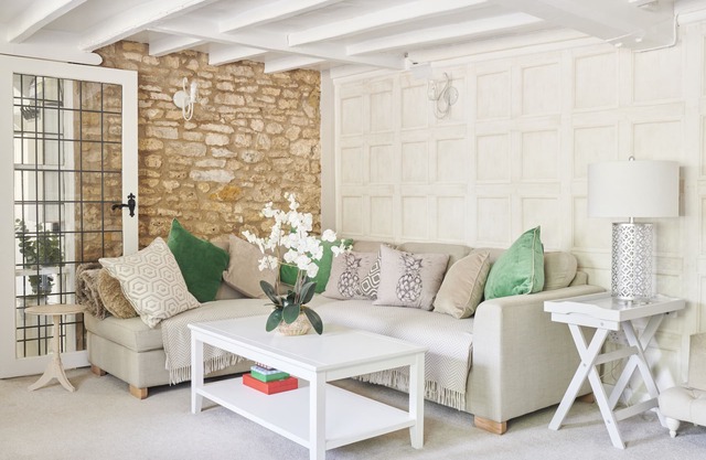 A cotswold cottage that sleeps 4 guests in 2 bedrooms