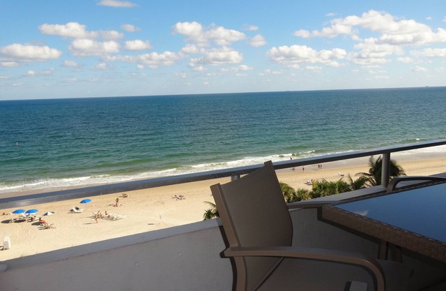 A DIRECT OCEAN FRONT WITH VIEWS OF TIKI BAR, POOL & BEACH 2 Bedroom/2Bath Condo