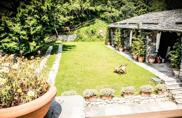 A HISTORIC LUXURY OF 800M2 -THE JOY OF ITALIAN LIVING