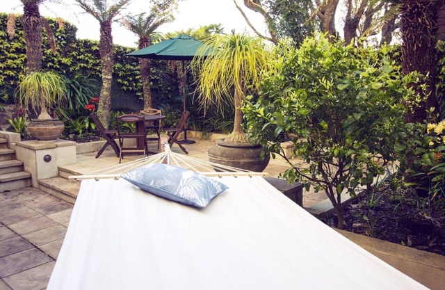 A Little Piece of Paradise ~ private suite in secluded garden setting, WIFI etc.