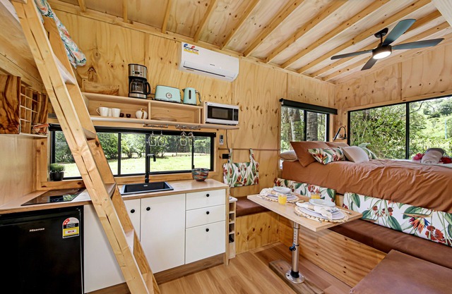 A Retreat in Nature W/firepit, Walking Trails and Lots More!