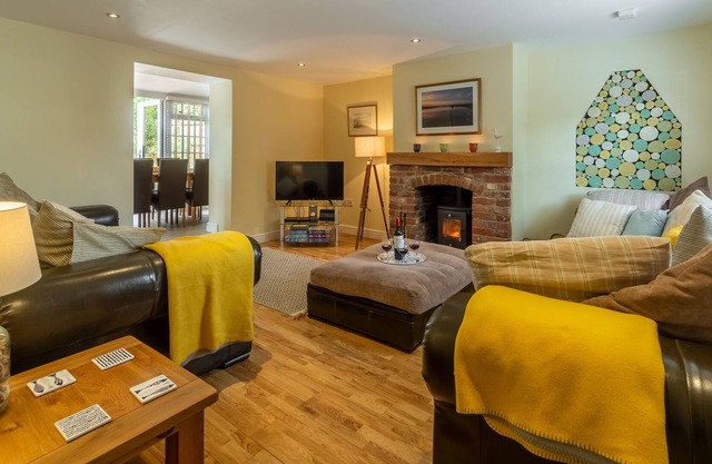 A spacious four bedroom dog friendly cottage in the charming village of Docking.