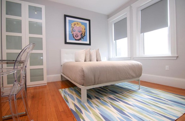 A Stylish Stay w/a Queen Bed, Heated Floors. #21
