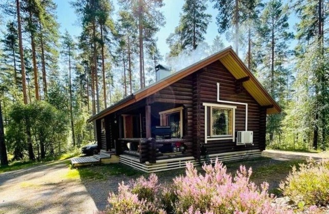 A Unique cottage in a pine forest by the lake