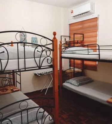 A&W HOMESTAY