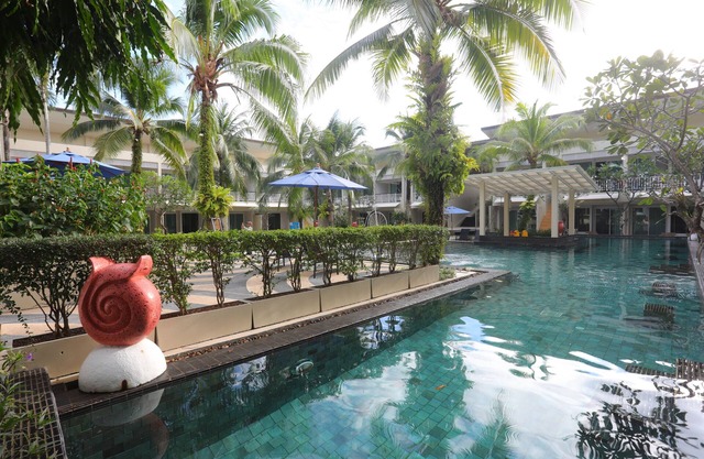 A2 Pool Resort