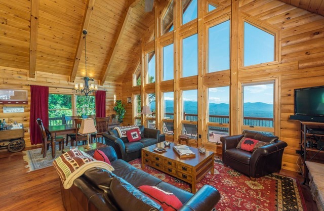 Above the Clouds | Log Cabin, Hot Tub & Views!