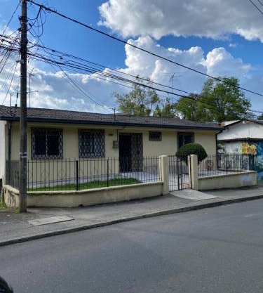 Acogedora casa muy cerca al centro histórico de Popayán