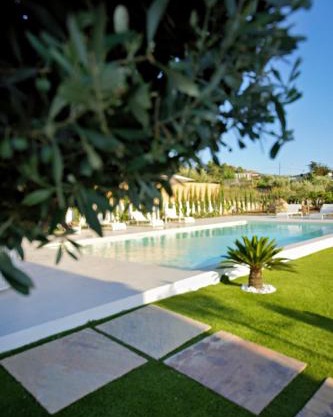 ACQUA PETRA Pool Villa & Suites