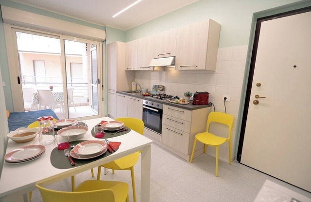 ACQUAMARINA - New, intimate and comfortable vacation home for families at the Sea