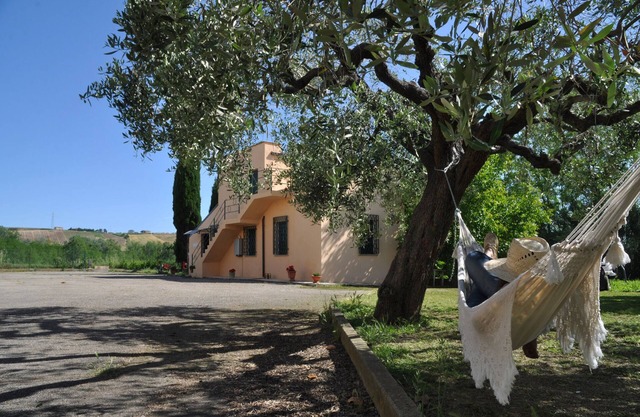 Adamasseria Pescara Abruzzo - CATERINA house 1 double +2 singles