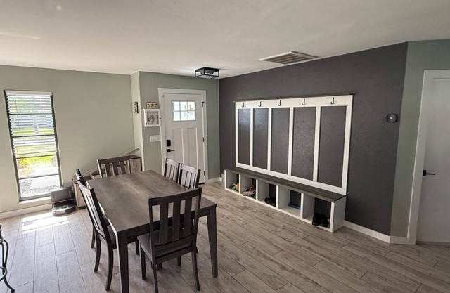 Affordable No-Pet Fee Cape Coral Getaway