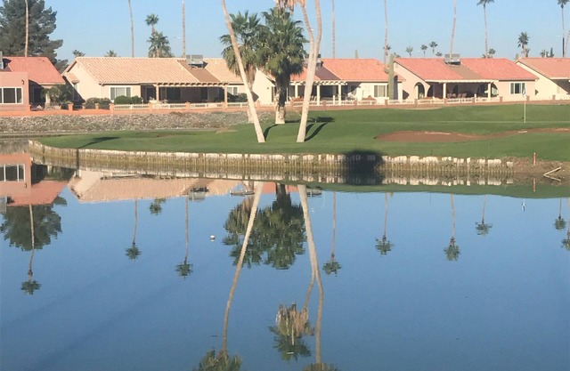 Age 55+ Sunbird vacation rental, pet-friendly, with golf course views.