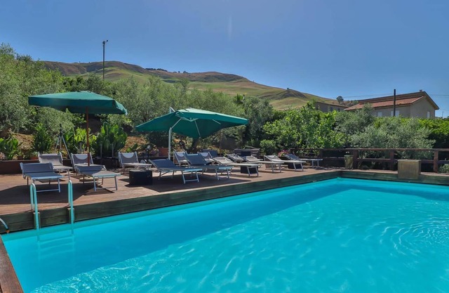 Agriturismo a Alia ID 3643