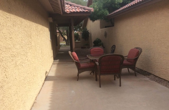 Ahwatukee Courtyard