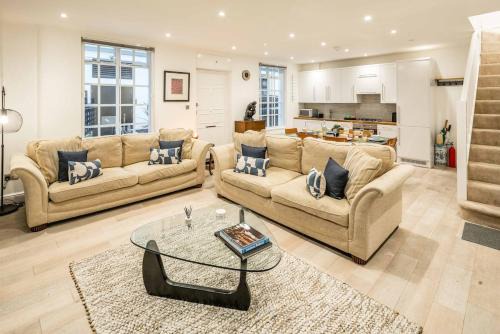 -Air Con- 3BD Mews House - Kensington Palace!