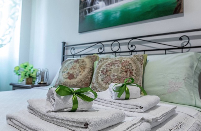 Airport Casa Sofia, a quiet apartment 500 mt from the beach and 20' from Rome