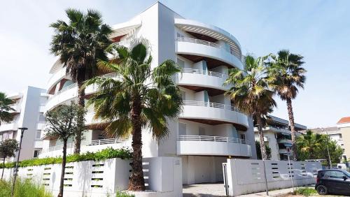 akoya apartment