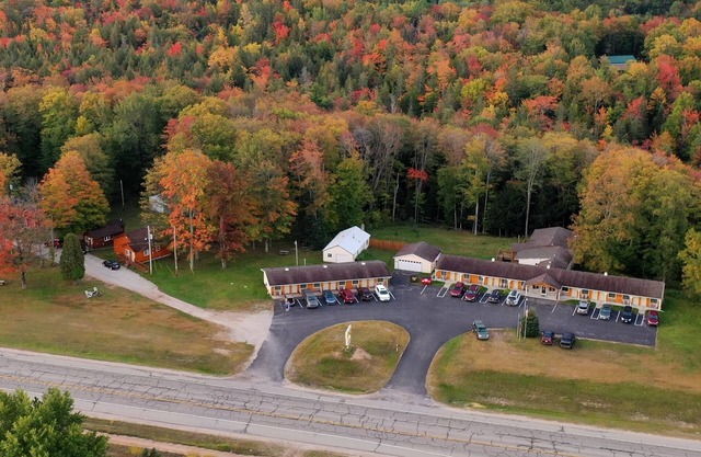 Alger Falls Motel