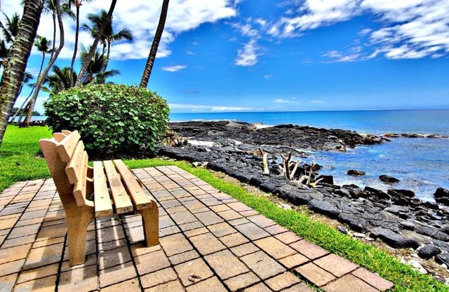 Ali'i Banyan Breeze