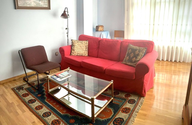 All exterior apartment, with parking and wifi