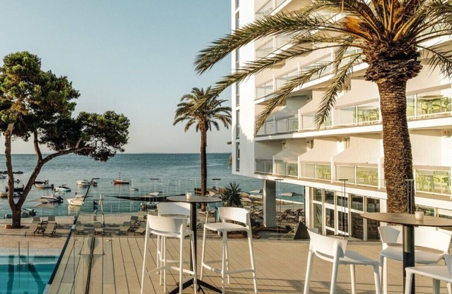 All-Inclusive Life Premium Room; Double Whirlpool Tub with Sea View, and Balcony