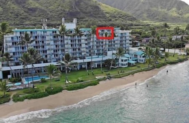 Aloha Beachside Getaways 3