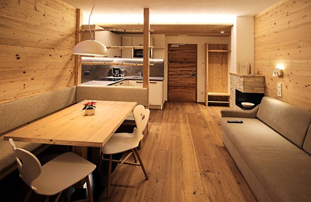 Alpine modern apartment in the middle of nature with wellness offer