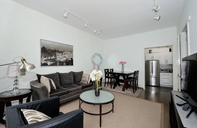 Amazing 1BR in Upper West Side!
