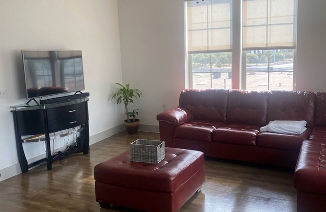 Amazing Condo Downtown Area Deep Ellum