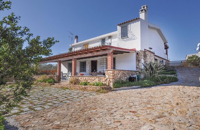 Amazing home in Orosei -NU- with WiFi