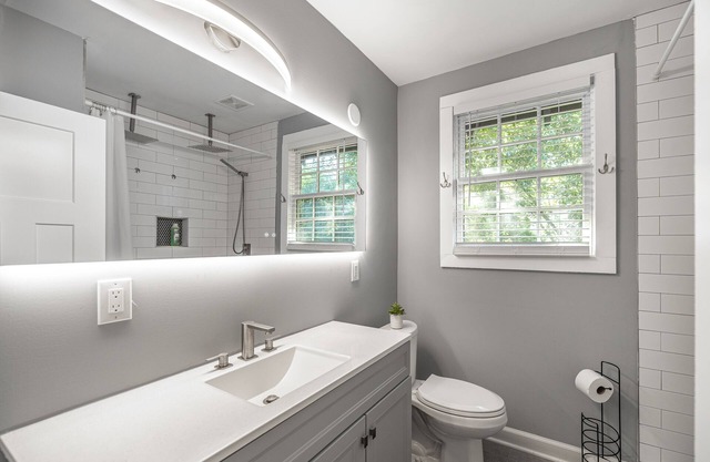 Amazing & Luxury Wesley Heights Home